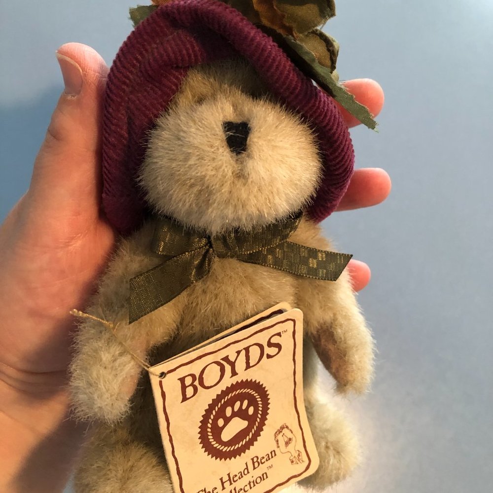 Boyd's Bear - Picture 2 of 4
